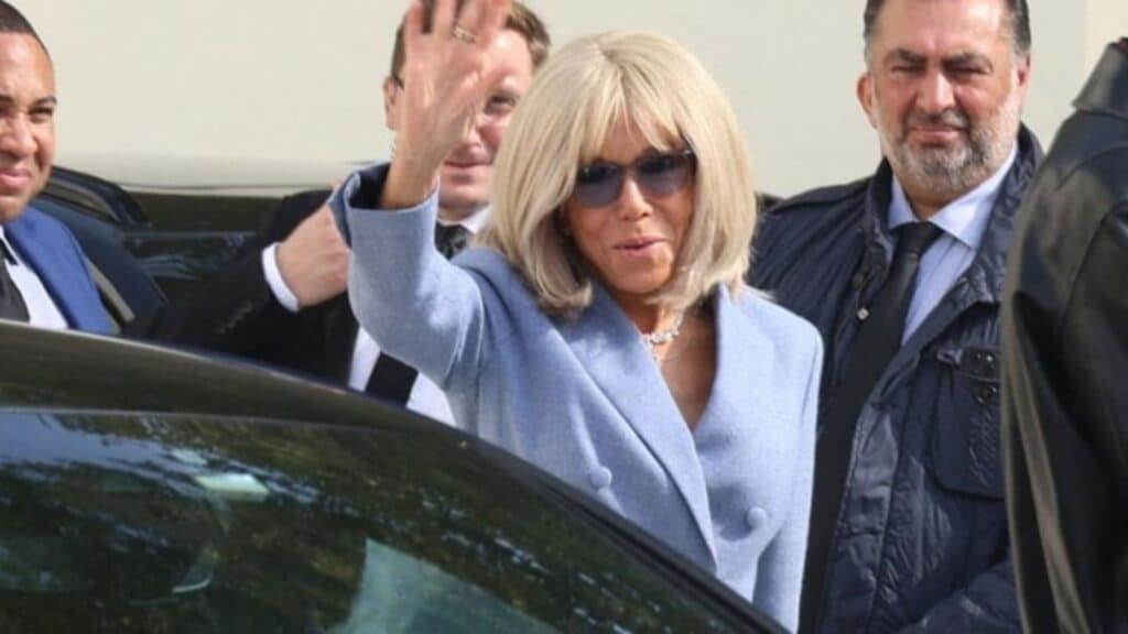 Brigitte Macron : une séquence avec Charlize Theron et Johnny Depp fait le tour de la Toile