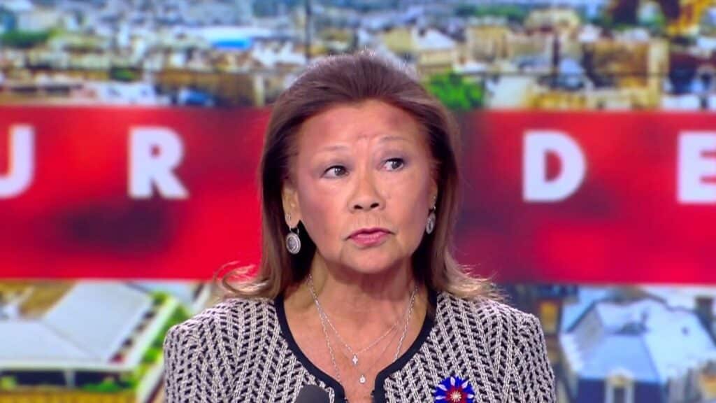 Jeanne d’Hauteserre : elle réagit après avoir annoncé dépenser plus de 36 000 euros en vêtements