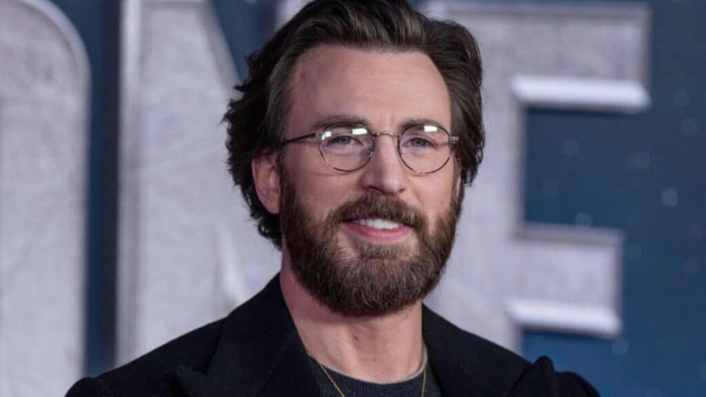 Chris Evans (Captain America) : l'acteur est papa pour la première fois