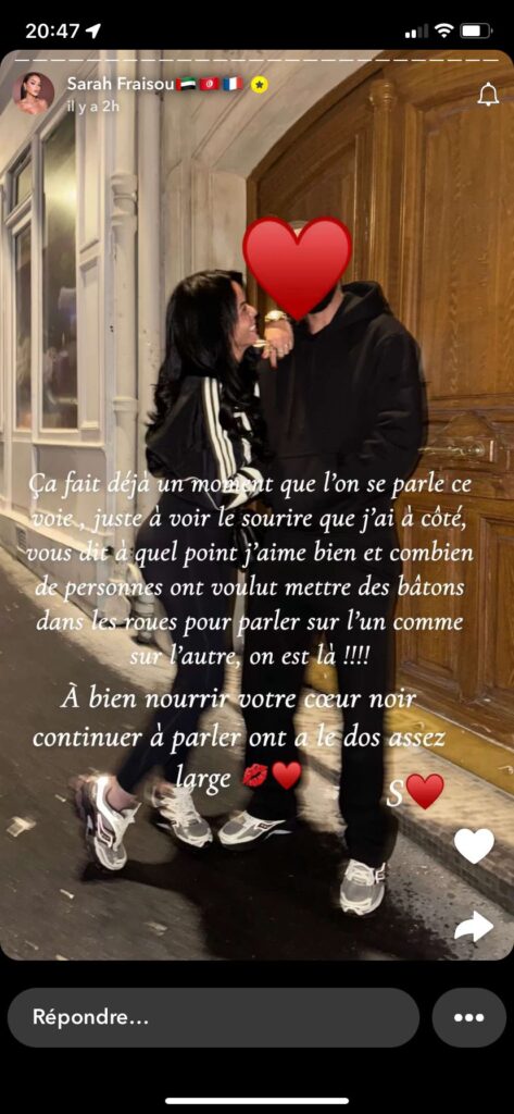 Sarah Fraisou : amoureuse, elle officialise avec son nouveau chéri