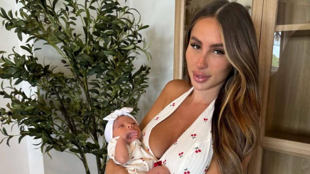 Carla Talon : son attitude avec sa fille de 4 mois ne passe pas 