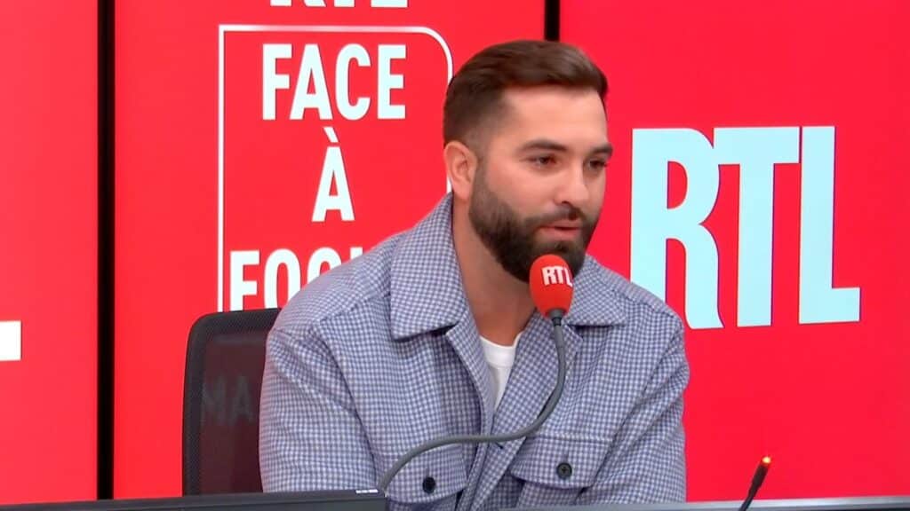 Kendji Girac : son manager est parti en vacances avec lui, mais pas pour se reposer