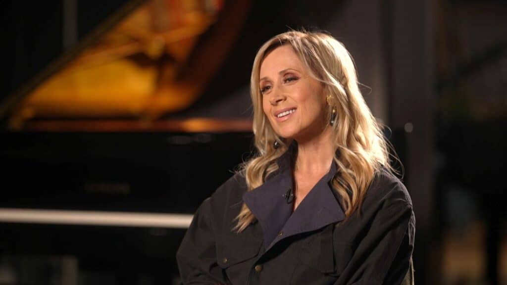 Lara Fabian : sa fille âgée de 18 ans est son véritable sosie selon les internautes