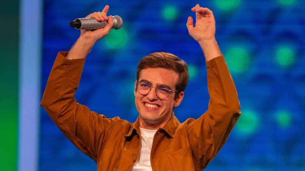 Laurens (N'oubliez pas les paroles) : il prend une grande décision concernant ses études