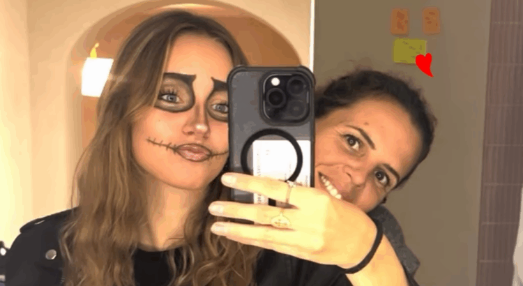 Laure Manaudou : l’ancienne championne olympique pose avec sa fille de 15 ans, son sosie