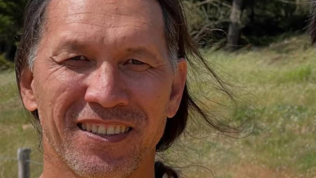 Teheiura (Koh-Lanta) : il se confie sur son fils de 5 ans atteint d'une mutation génétique rare