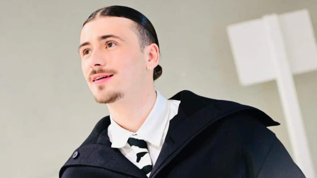 Pierre Garnier : une septuagénaire persuadée de vivre une histoire d'amour avec le chanteur, escroquée