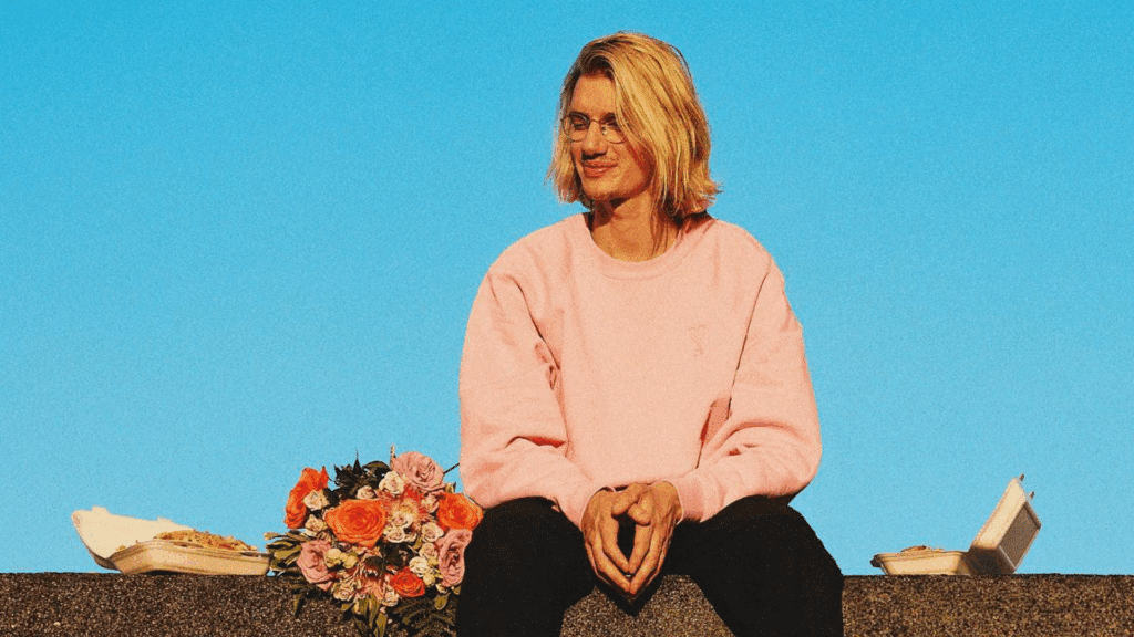 Paul Mirabel : l’humoriste victime d’usurpation d'identité dans une arnaque aux cryptomonnaies