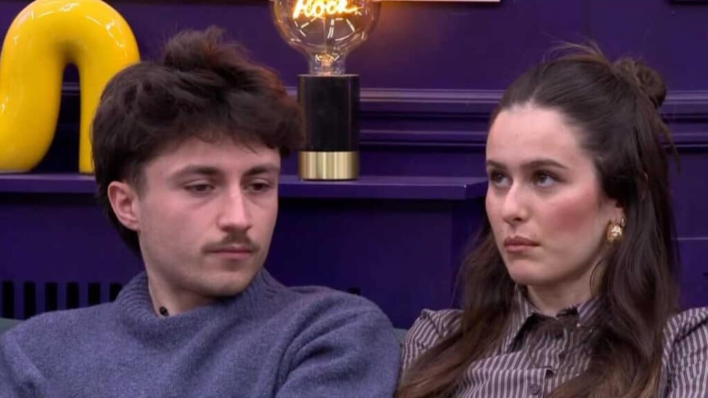 Jeanne veut abandonner la Star Academy pour sauver Léo de l'élimination