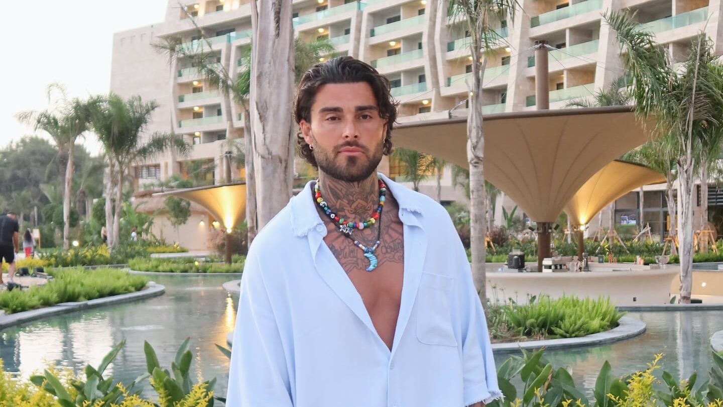 Thibault Garcia divorcé : il oublie Jessica Thivenin avec deux influenceuses