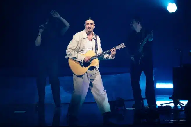 Pierre Garnier annonce une pause dans sa carrière hier pendant son concert à Bercy