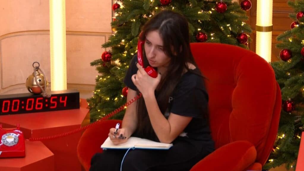 La mère d’Ambre (Star Academy) l’alerte sur son poids et la réflexion ne passe pas sur les réseaux