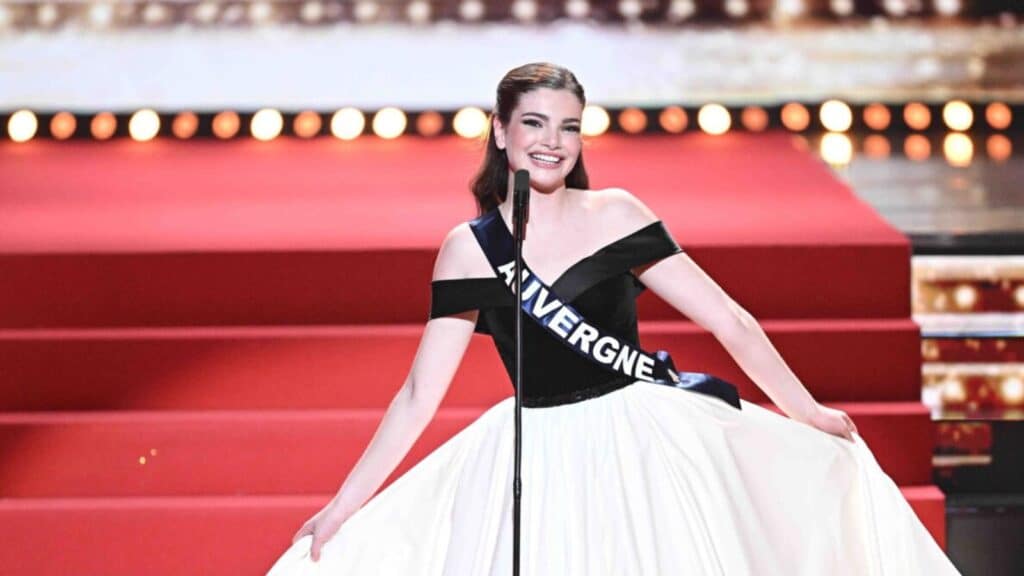 "J'ai une cicatrice sur le ventre" : Alice De Lima Guimaraes (Miss Auvergne) se confie sur cet événement survenu avant Miss France 2026
