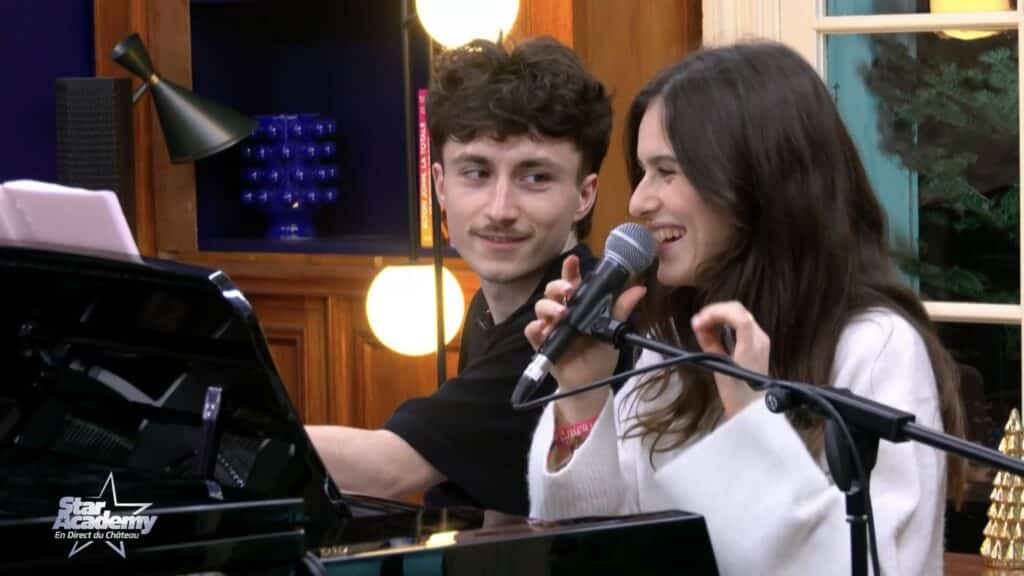 Léo explique enfin sa relation "amoureuse" avec Jeanne à la Star Academy