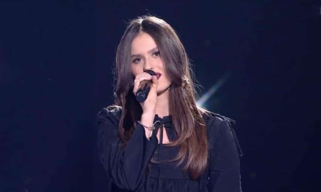 Piston, rumeurs, succès fou : Jeanne dit enfin toute la vérité après la Star Academy