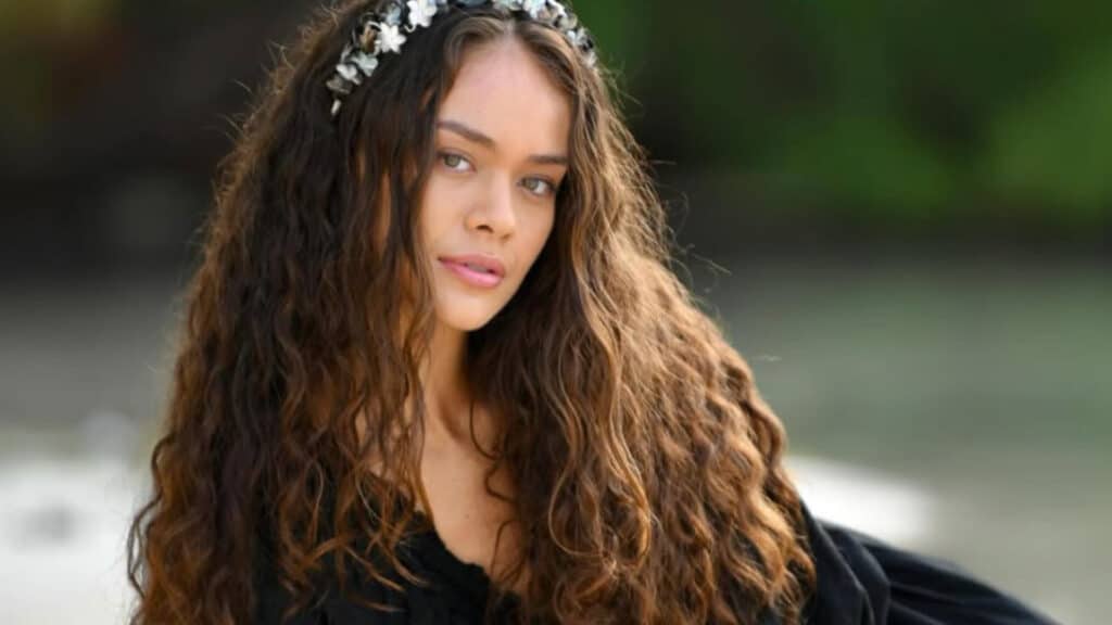 Hinaupoko Devèze : on connaît le salaire mensuel de la nouvelle Miss France