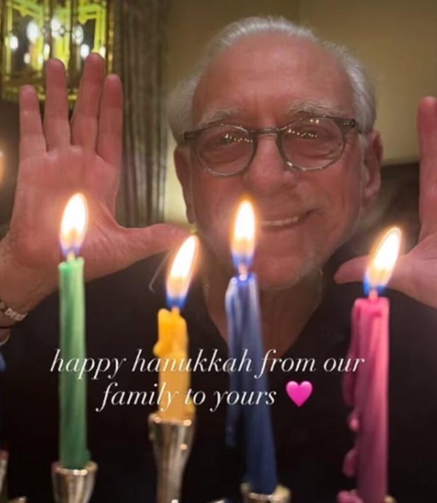 Brooklyn Beckham : en froid avec sa famille, sa chérie Nicola s'en mêle