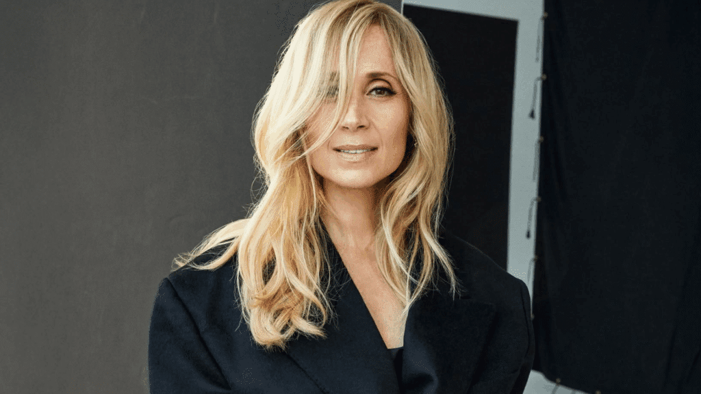 Arnaque à l’amour : un homme de 68 ans ruiné par une fausse Lara Fabian