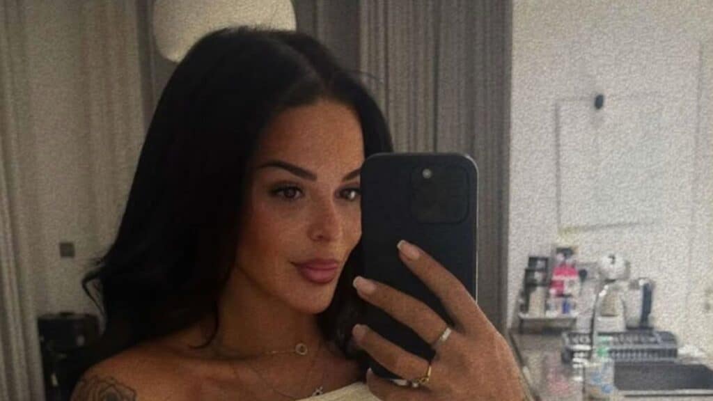 Sarah Fraisou : accusée de mentir sur les cadeaux de son chéri, la vidéo qui interpelle