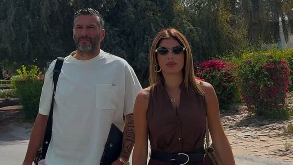 Sarah Lopez mariée : et maintenant elle annonce sa deuxième grossesse 