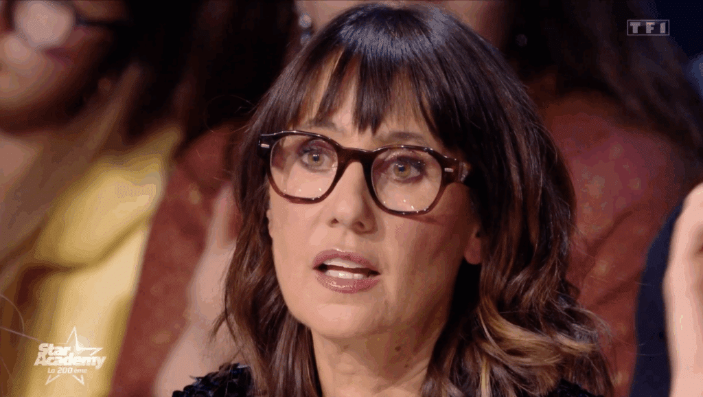 Alexia Laroche-Joubert confirme en direct des connexions entre Ambre et la production