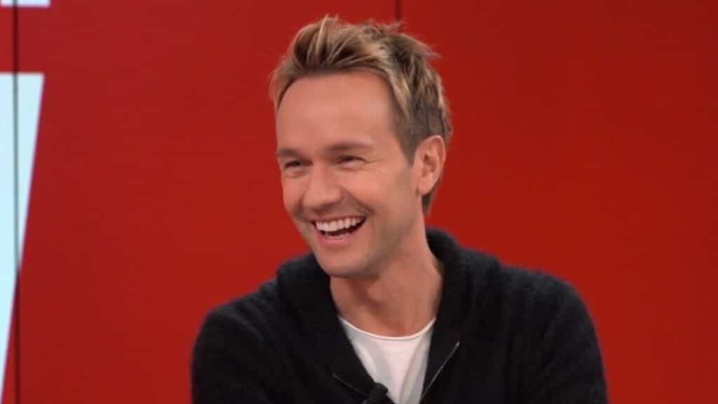 Cyril Féraud : ses confidences sur son organisation "militaire" depuis que son fils est entré dans sa vie