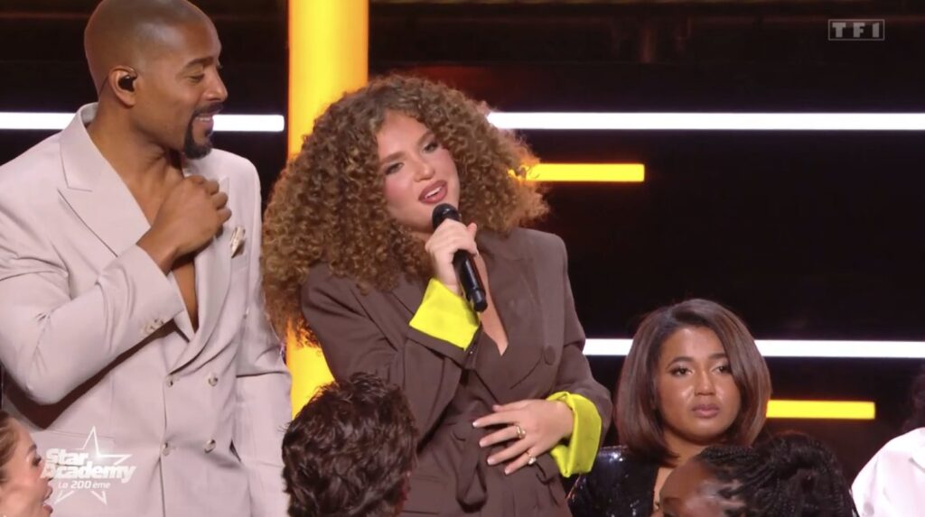 Nikos Aliagas fait une énorme révélation en direct pendant la Star Academy sur la grossesse de Léa Haddad