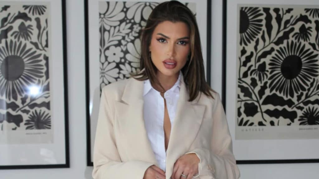 Maeva Martinez métamorphosée : elle change radicalement de tête, la Toile n'en revient pas