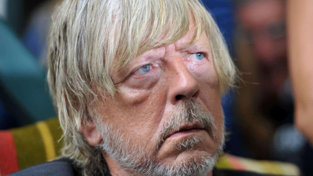 Renaud : le chanteur refuse de chanter pour les Enfoirés à cause de Mimie Mathy