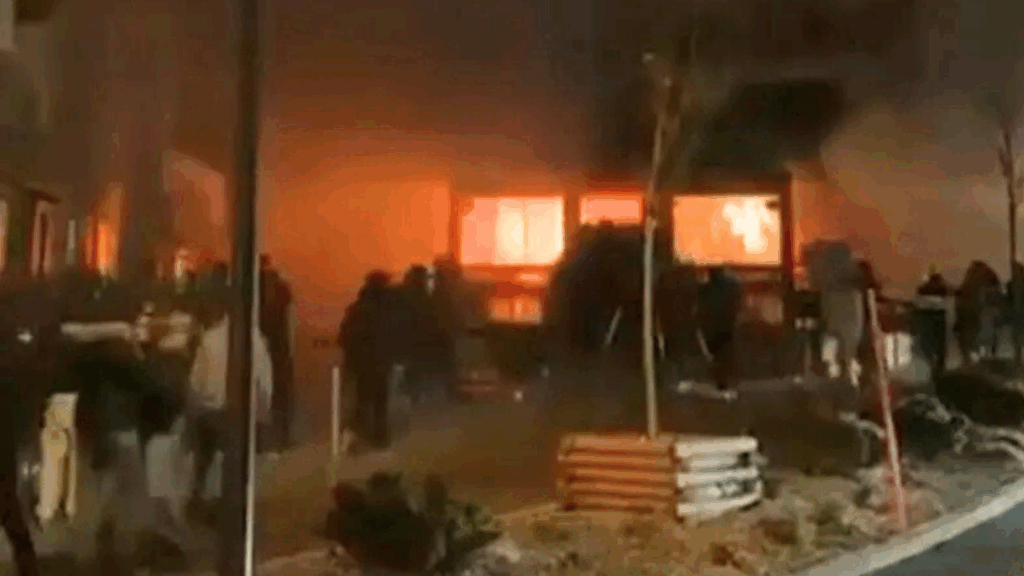 Incendie à Crans-Montana : une maman française qui cherche son fils depuis plus de 30 heures témoigne