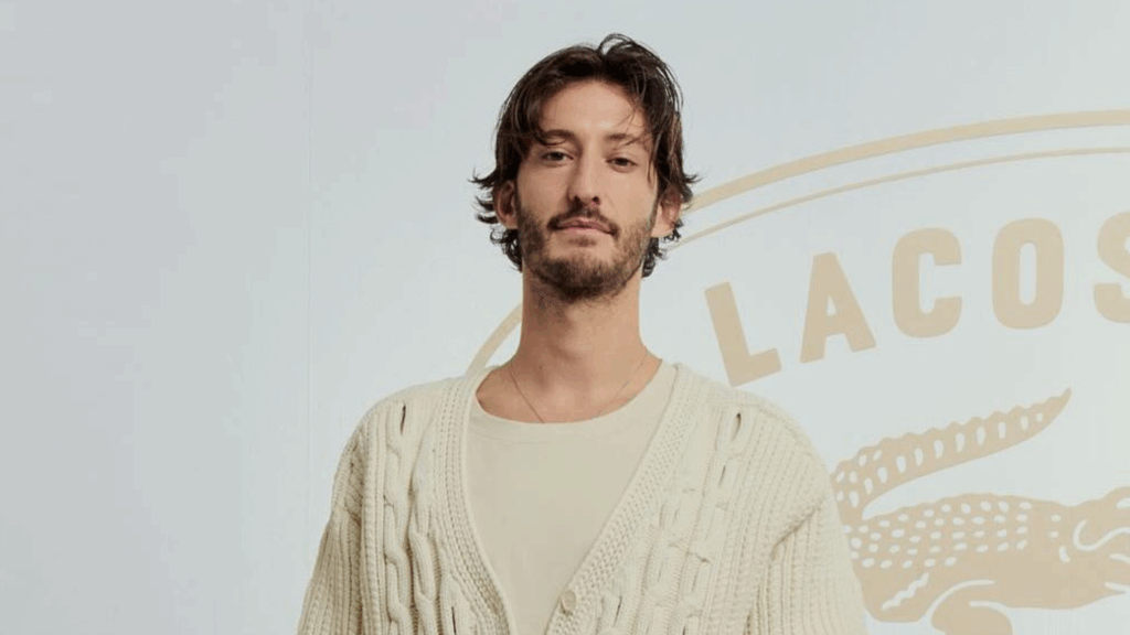 Pierre Niney : il montre comme rarement ses 2 filles et fait fondre les internautes