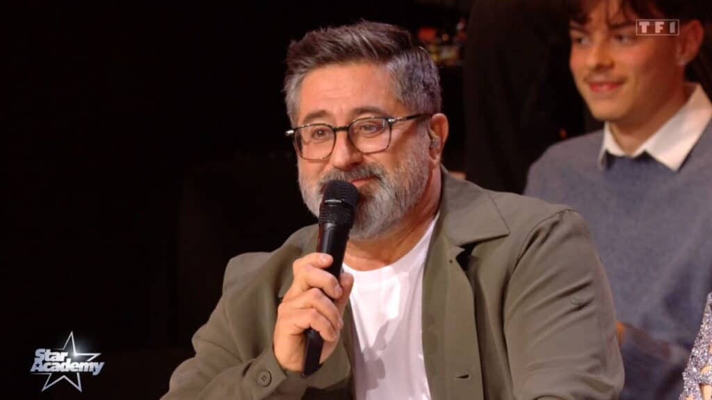Un grand acteur fait une belle déclaration à Papy, le prof de théâtre de la Star Academy