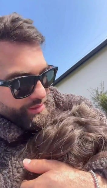 Kendji Girac : il fait une exception et s’affiche avec sa fille