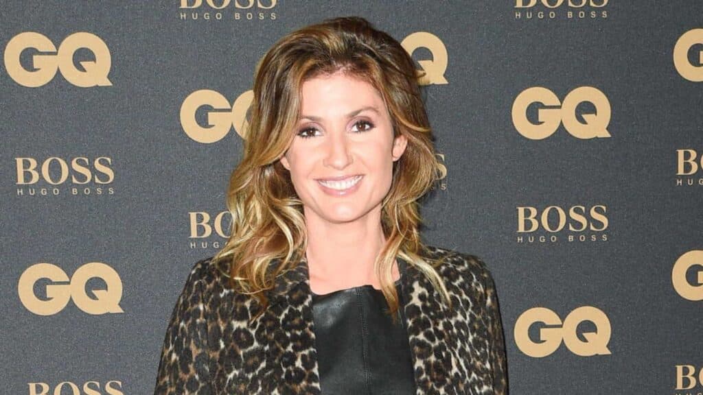 Caroline Ithurbide : maman pour la troisième fois à 46 ans, elle se confie sur ce bébé miracle