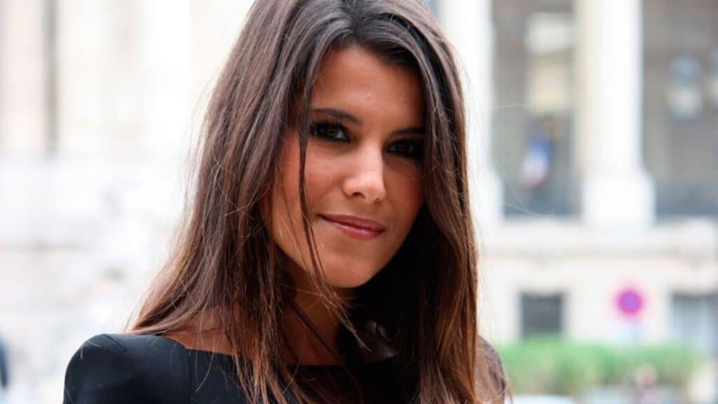 Karine Ferri : elle prend ses fans de court en montrant l’affiche d’elle pour son prochain long-métrage