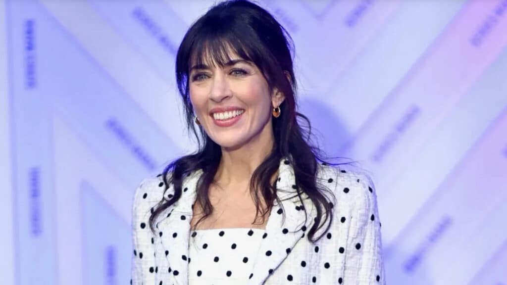 Nolwenn Leroy : la chanteuse décorée de la Légion d'honneur en présence d’anciens de la Star Academy