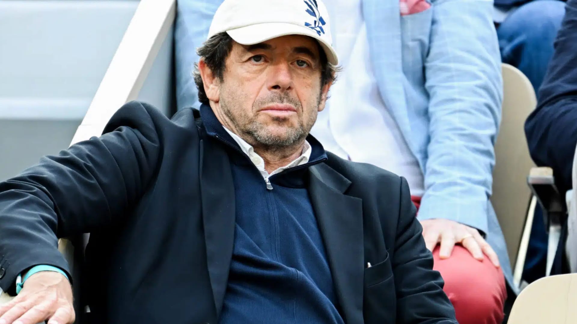 Patrick Bruel : "Une humiliation", "Le début de la fin"… l'entourage du chanteur témoigne alors qu’il pourrait être incarcéré dans les heures à venir
