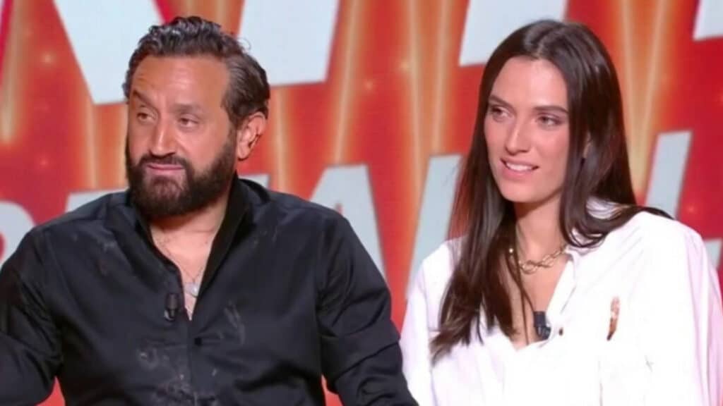 Cyril Hanouna : en Une de la presse people avec Shana Loustau, il réagit à sa manière