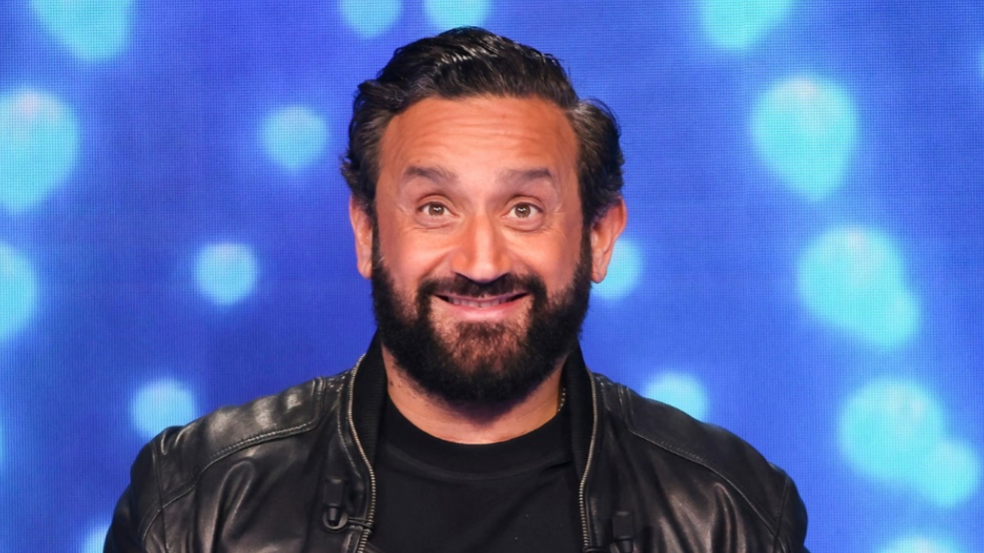 Cyril Hanouna: είναι επίσημο, φτάνει στην Μ6 στην αρχή της σχολικής χρονιάς για να "βραδιές διασκέδασης και πολλές εκπλήξεις"