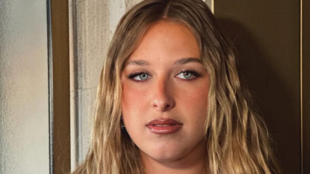 Helena : elle est contrainte d’annuler un concert à la dernière minute
