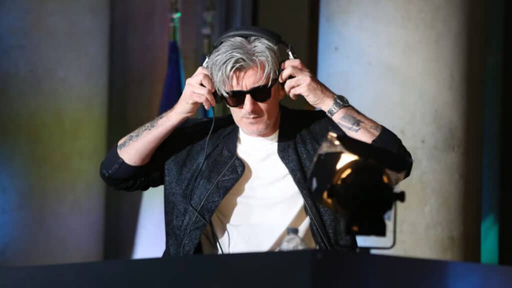 Décès de Kavinsky à 50 ans : le DJ français, connu pour son tube Nightcall, retrouvé sans vie à son domicile
