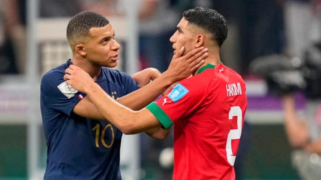 France-Maroc : les déclarations d’Achraf Hakimi sur Kylian Mbappé électrisent déjà l’ambiance à 24 heures de la rencontre