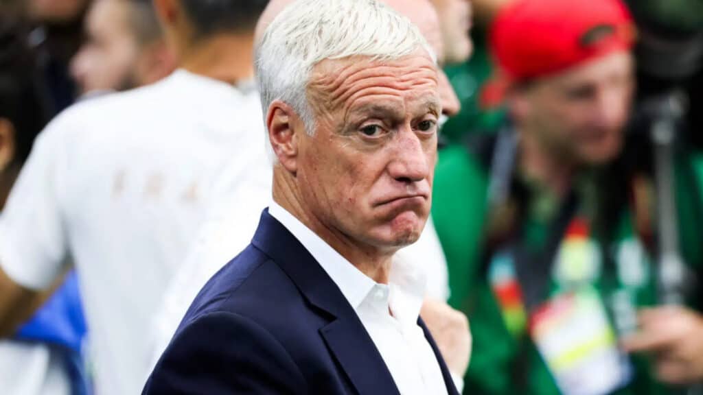 Didier Deschamps Apr s La D faite De La France Charlie Hebdo didier-deschamps-apr-s-la-d-faite-de-la-france-charlie-hebdo