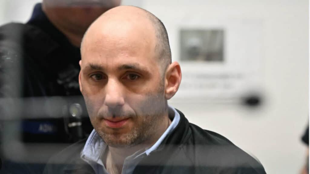 Cédric Jubillar : un élément retrouvé dans la maison du couple met à mal sa version de l'étranglement