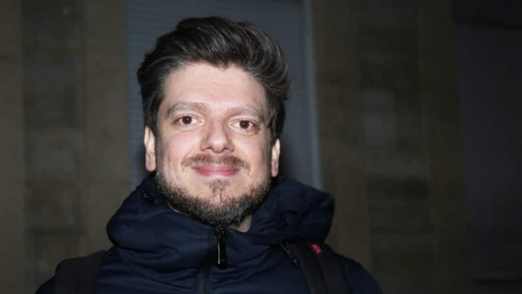 Greg Guillotin : accusé de violences conjugales par son ex-compagne, il assume tout