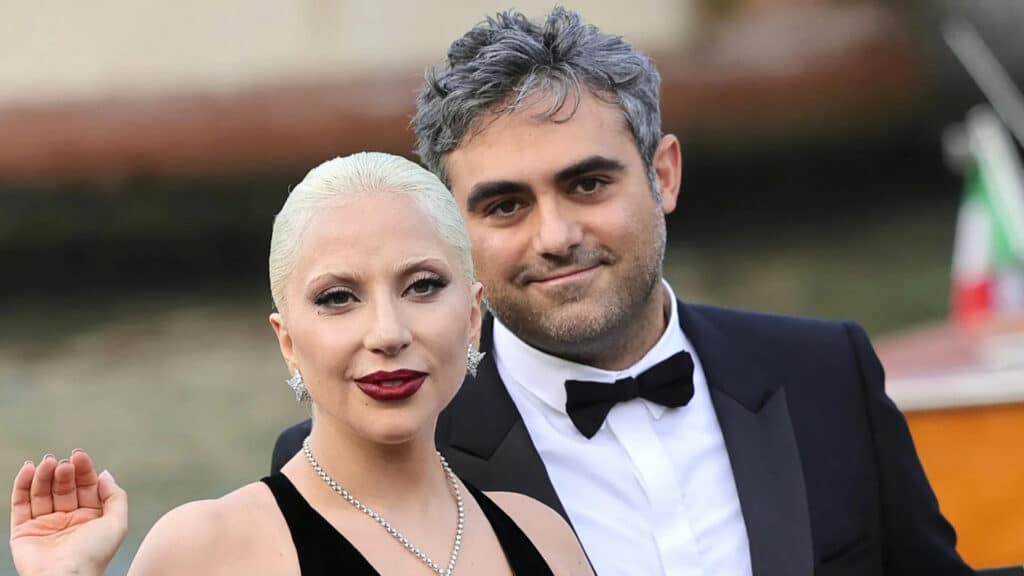 Lady Gaga : la chanteuse a accueilli son premier enfant dans le plus grand secret avec son compagnon Michael Polansky
