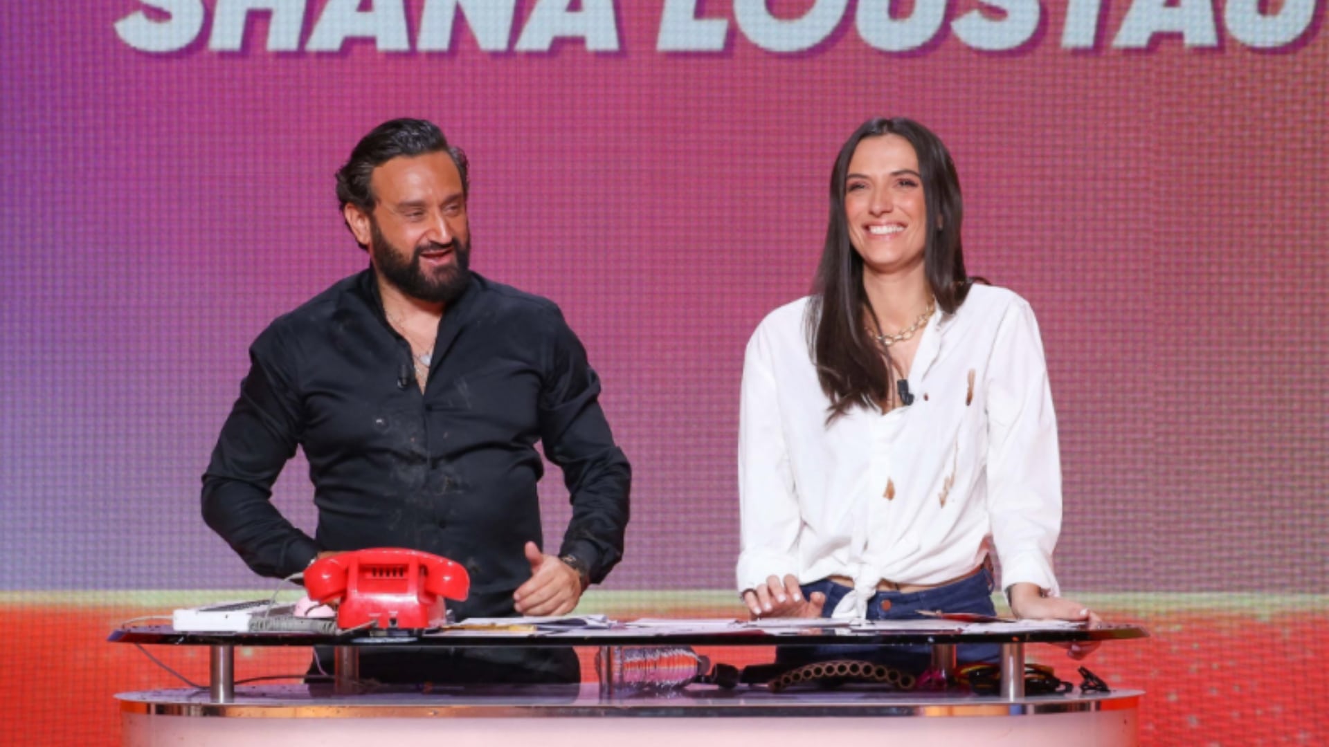 Cyril Hanouna et Shana Loustau : inséparables, ils annoncent qu'ils vivent ensemble depuis plusieurs mois